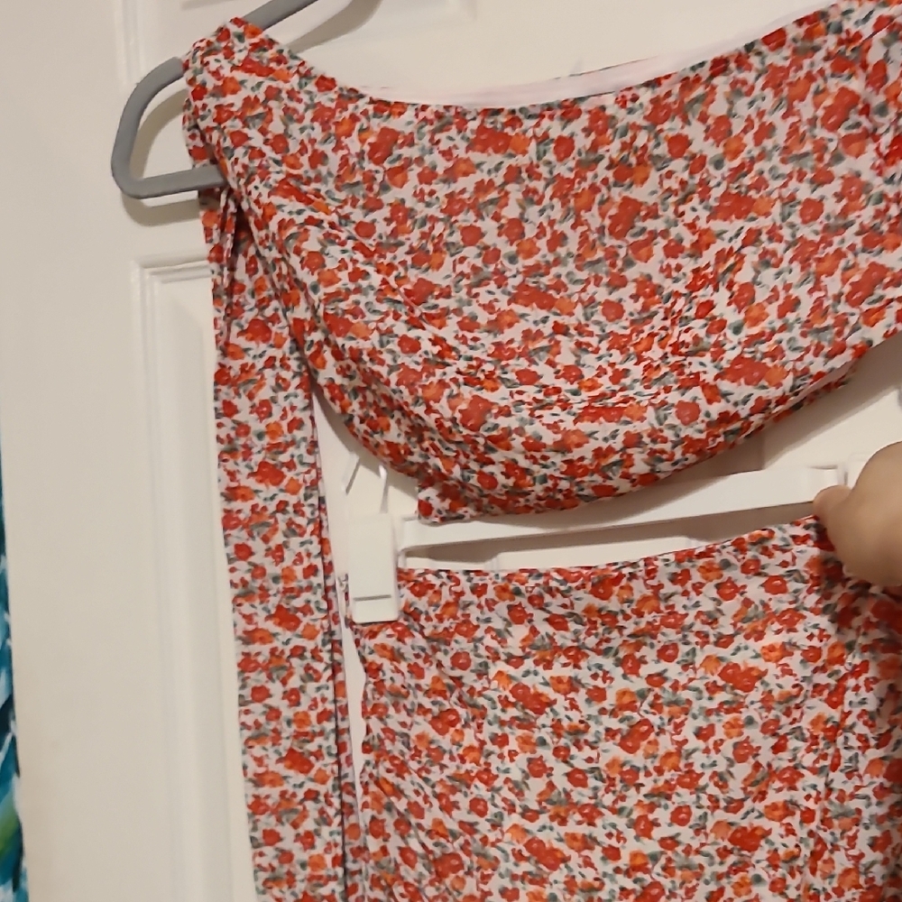 Floral Off-Shoulder Two Piece Set
